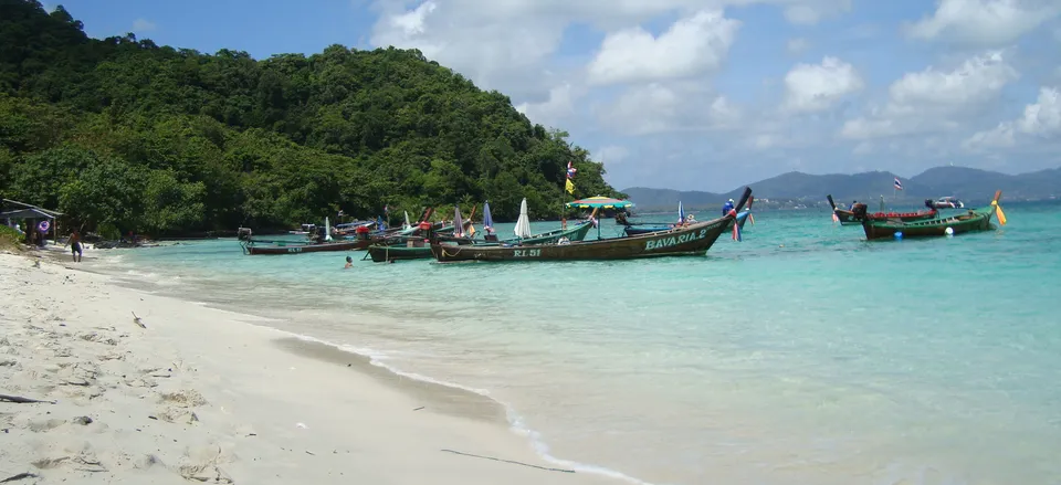  Coral Island, off the coast of Phuket 