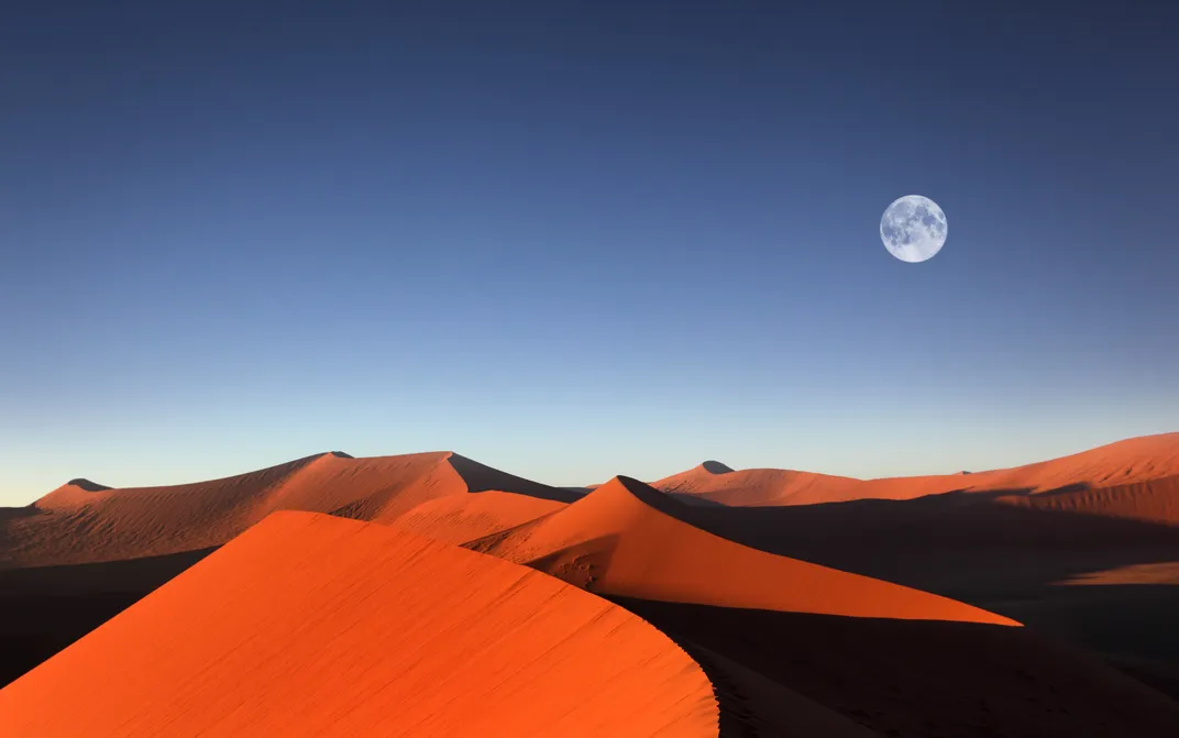 The dunes of Sossusvlei at dusk