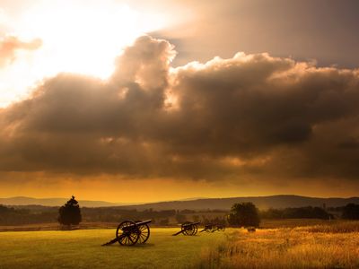 A Civil War Journey: The Road to Antietam and Gettysburg description