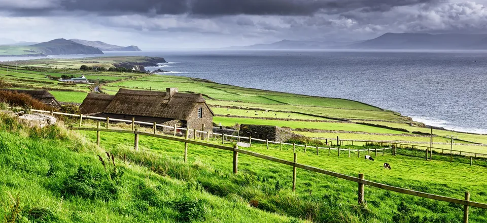  Landscape of the Dingle Peninsula 