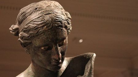Detail of the Cleveland Apollo Sauroktonos