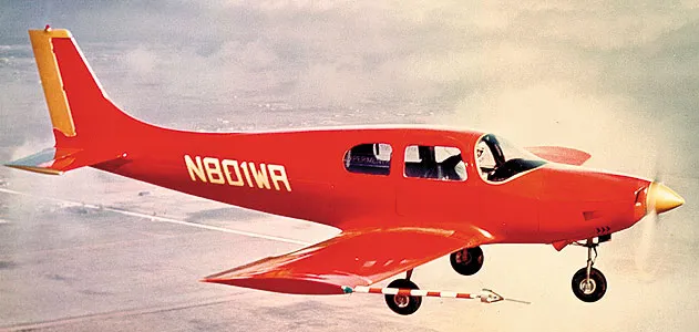 Leo Windecker’s proof-of- concept Fibaloy aircraft used fixed landing gear and aluminum control surfaces to cut down on development time and costs.