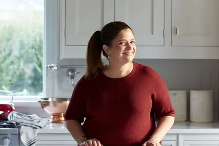 Alex Guarnaschelli talks about cooking with family connections in a live Smithsonian Associates program streaming Dec. 8.