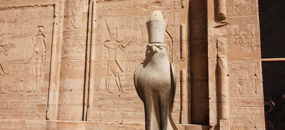  Temple of Horus, Edfu 