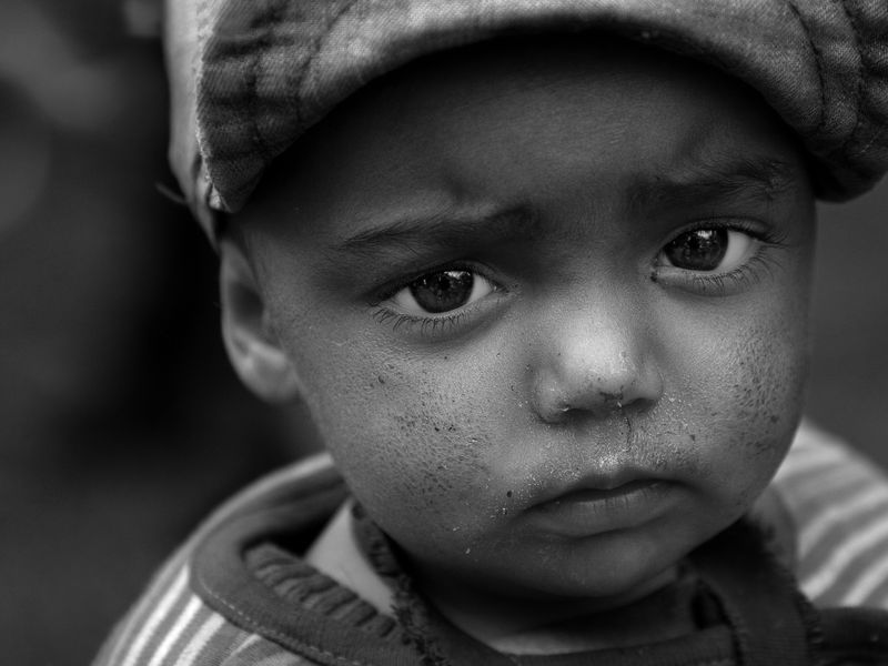 Poor baby boy on streets of Doha, Quatar | Smithsonian Photo Contest ...