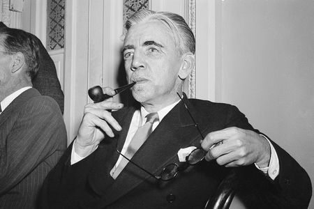 William Dudley Pelley, Silver Shirt leader, pictured as he appeared before Congress.