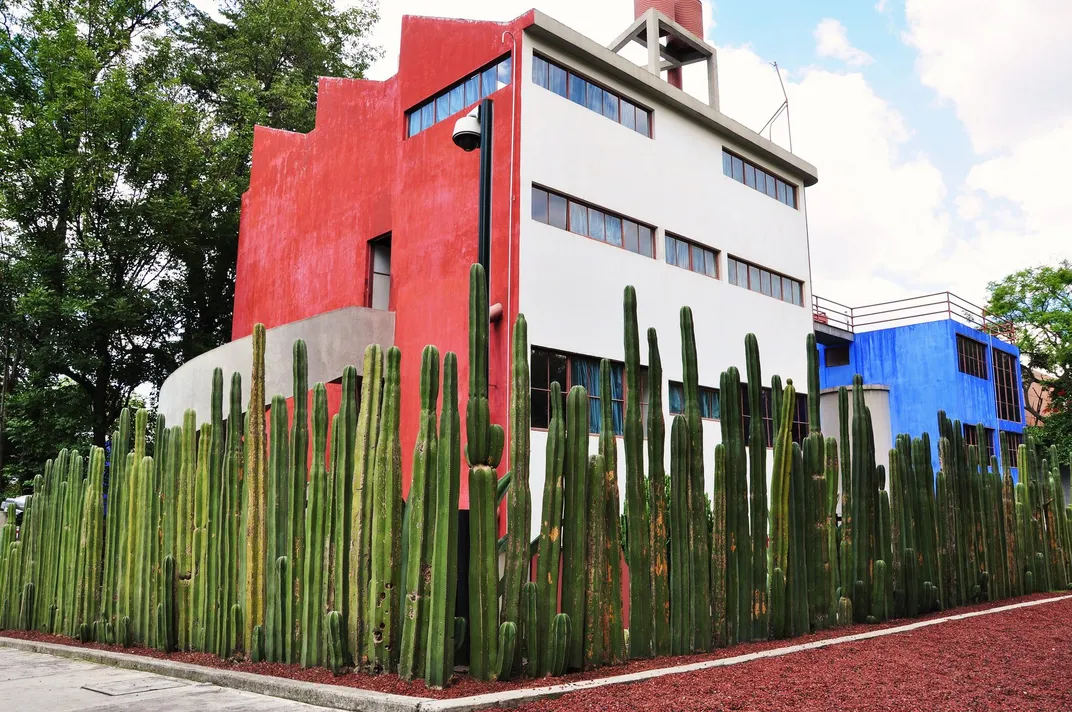 Frida Diego Houses