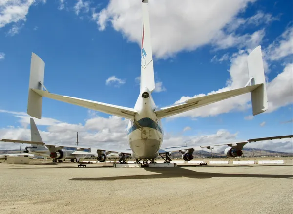 NASA 747-100 at Palmdale Regional. thumbnail