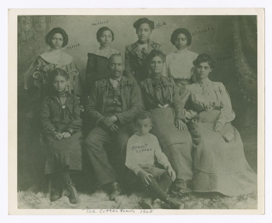 Cotten Family Photograph