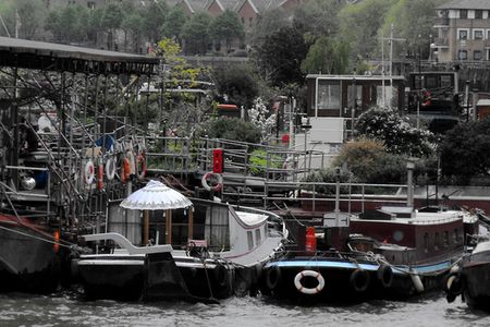 Thames Houseboats