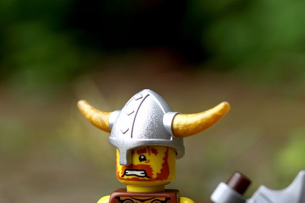 2013082211502608_22_2013_lego-viking.jpg