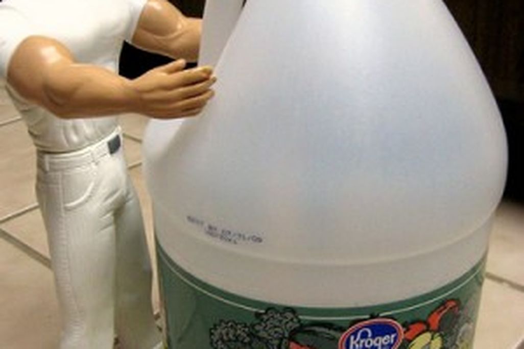 201105200902232853361059_284f74daa2-300x400.jpg
