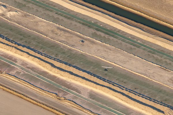 Corssing the Stripes thumbnail