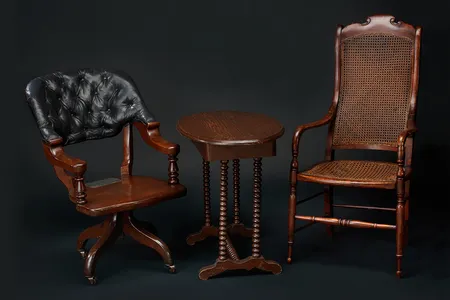 The two commanders sat across from each other; Lee in a tall caned armchair and Grant in a swivel chair with a padded leather back next to a small oval side table. They made some small talk before Lee asked on what terms Grant would “receive the surrender of my army.”