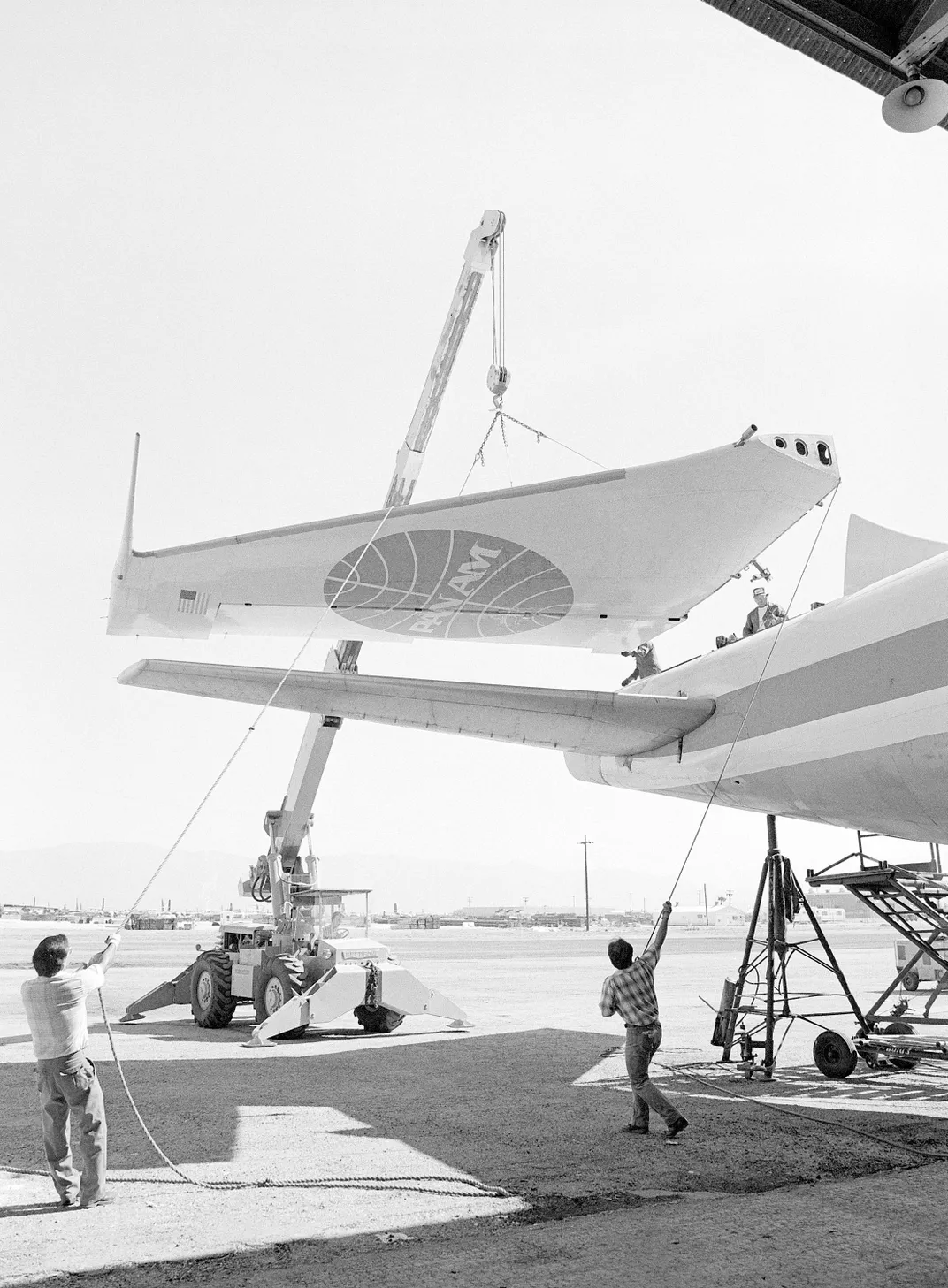 moving pan am wing