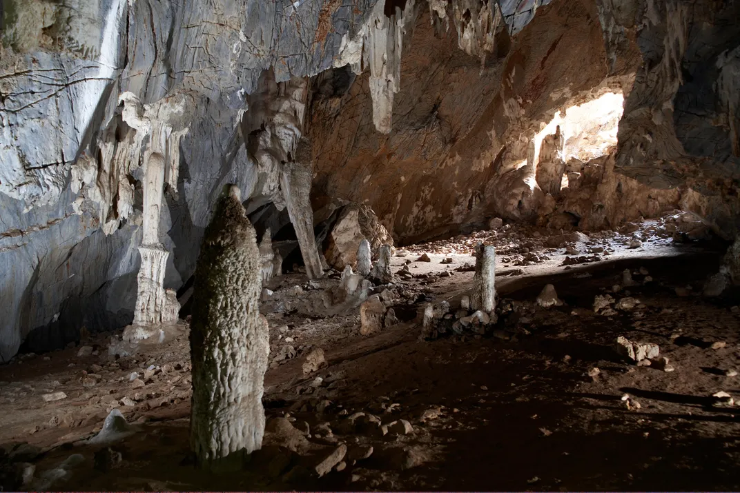 Gcwihaba Caves