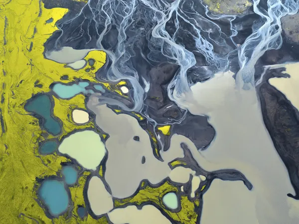 Earth’s Pulse thumbnail