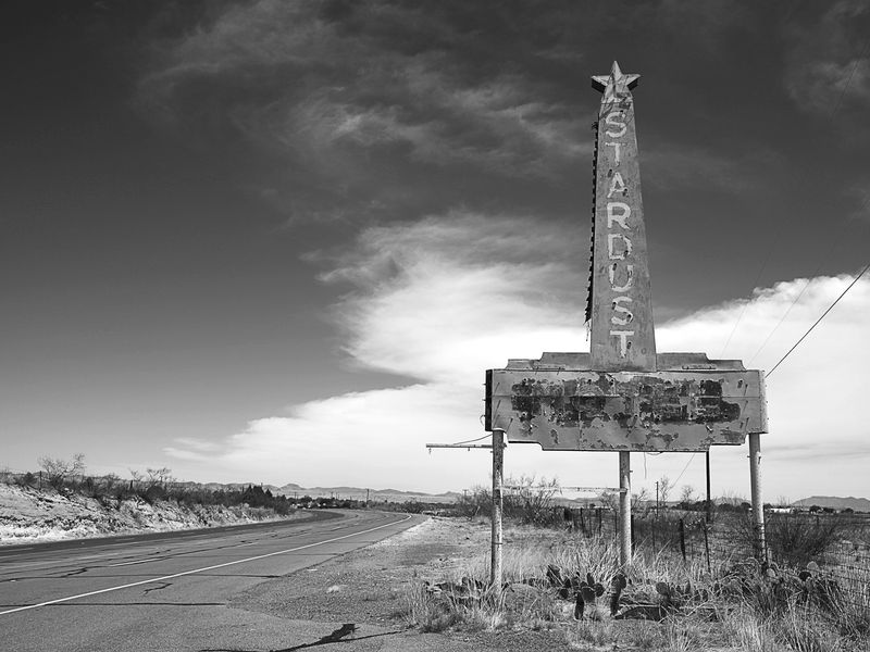 Stardust Motel | Smithsonian Photo Contest | Smithsonian Magazine