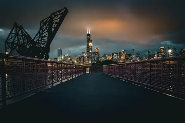 Stormy Chicago thumbnail