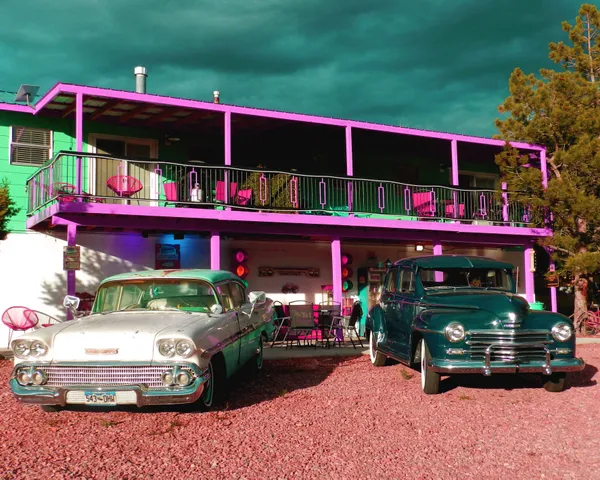 You Say Hotel, I Say Motel........ thumbnail