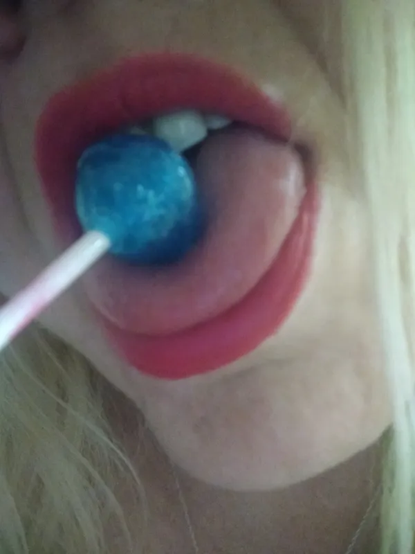 Lollipop Lips 2 thumbnail