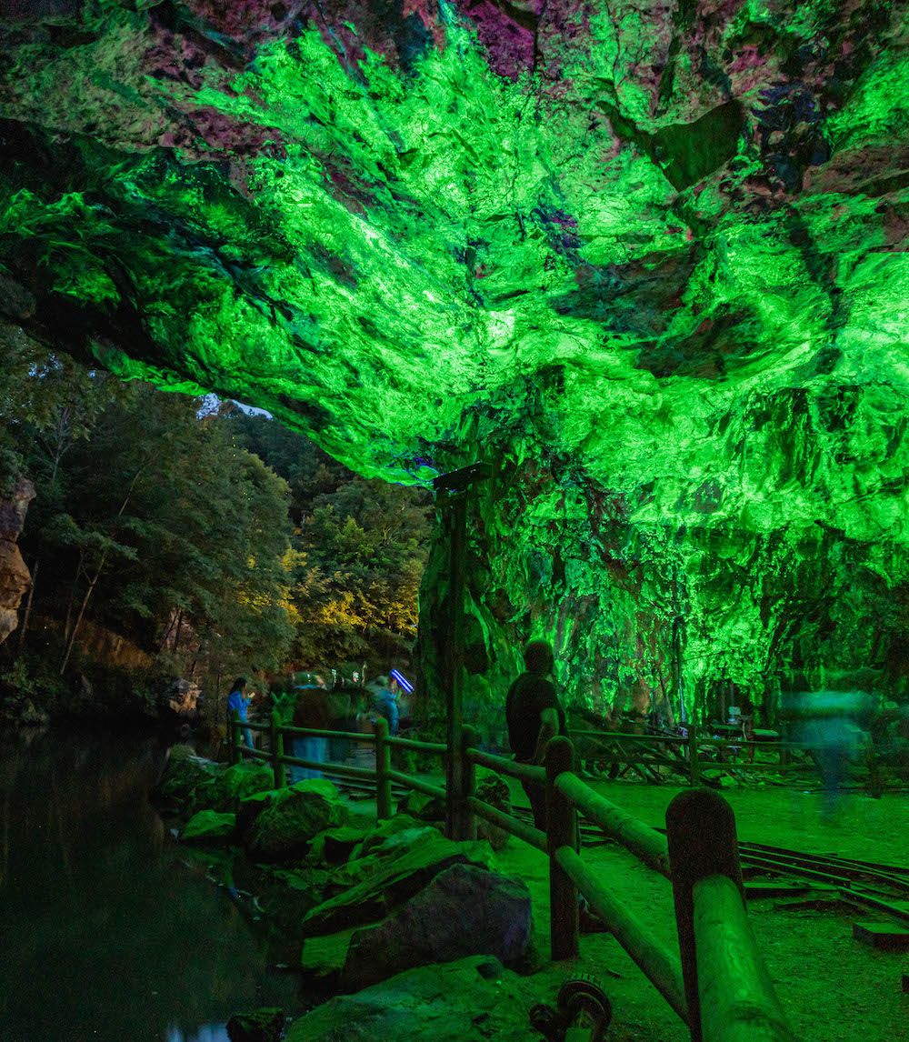 Black Lights Turn This North Carolina Mine Into a Psychedelic Wonderland