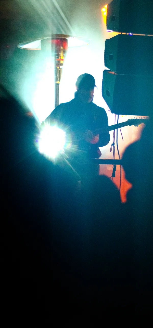 Guitarist in Light thumbnail