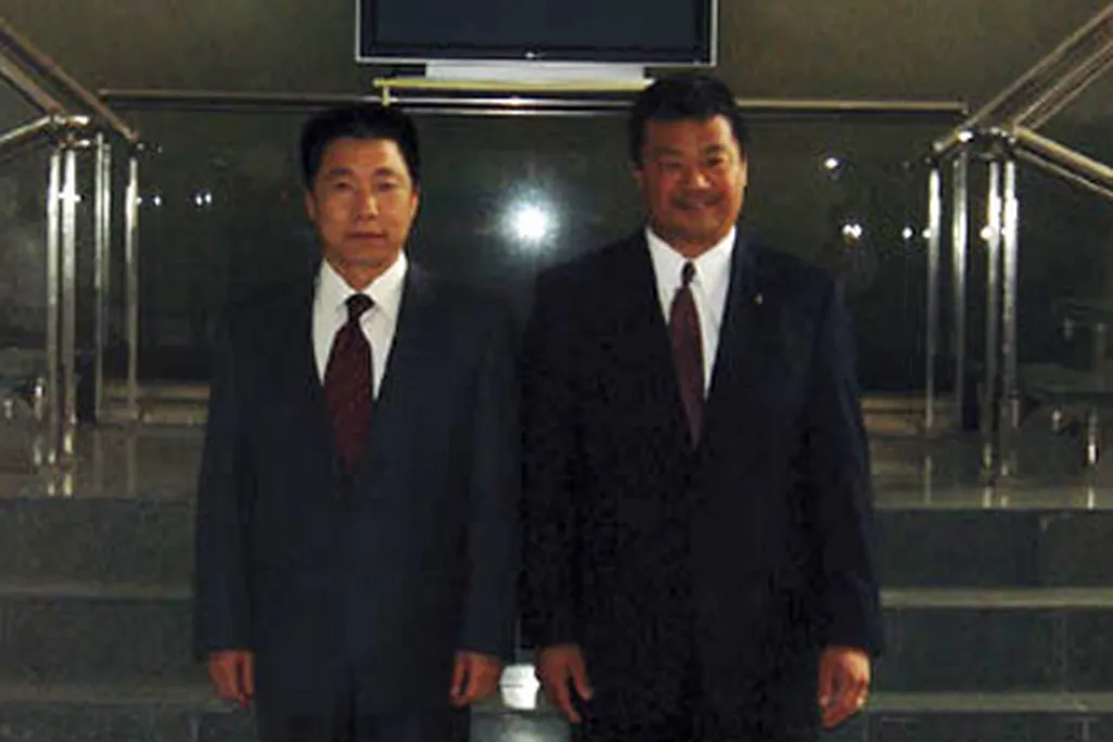 yang-631-mar07.jpg