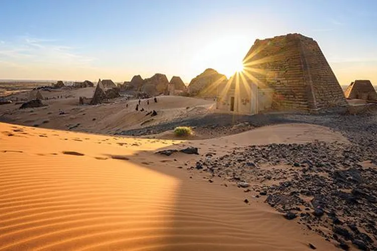 Meroe, Sudan mobile