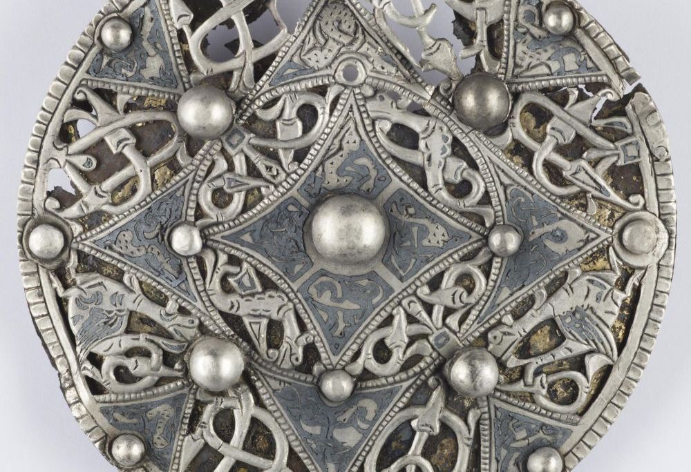 Cheddar brooch