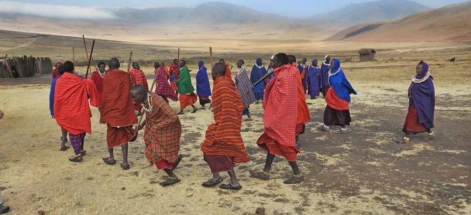  Traditional Maasai dance. 