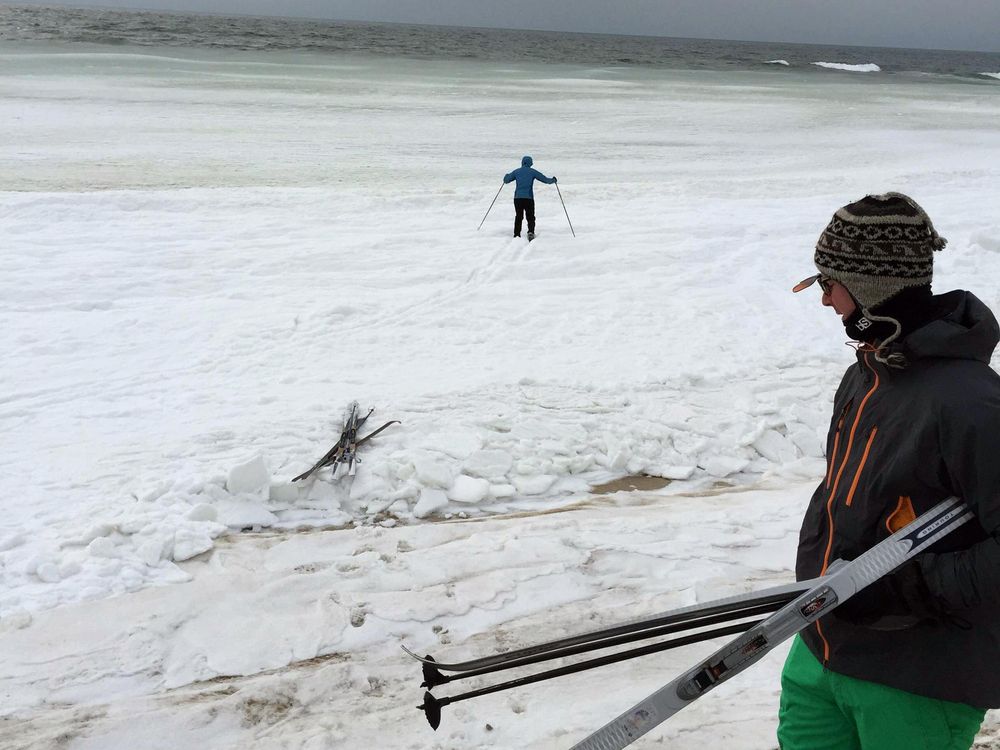 How “Slurpee” Waves Formed Along a Nantucket Beach