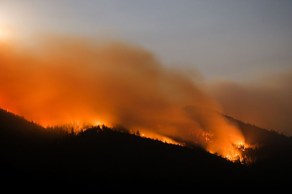 Rising smoke from the French Fire at the Sequoia National Forest in California.