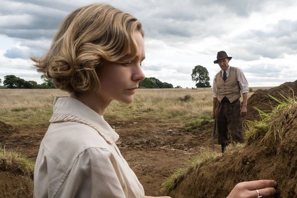 Carey Mulligan and Ralph Fiennes in a still from "The Dig"