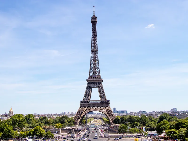 The Effile Tower Smithsonian Photo Contest Smithsonian Magazine