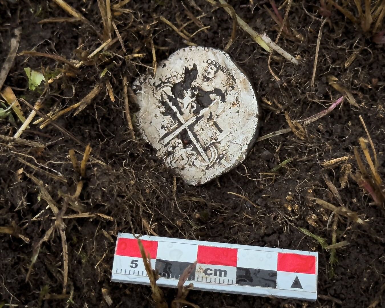 Hundreds of Spanish Settlers Died at the 'Port of Famine.' This Newly Discovered Silver Coin Reveals Where the Doomed Colony Was Founded 400 Years Ago