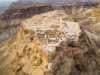 Israel from Antiquity to Today: A Tailor-Made Journey