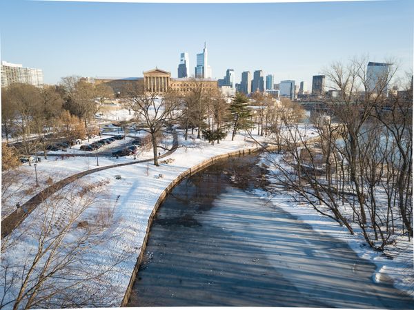 Philadelphia in winter thumbnail