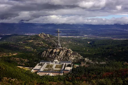 Franco's tomb features a 500-foot cross. 