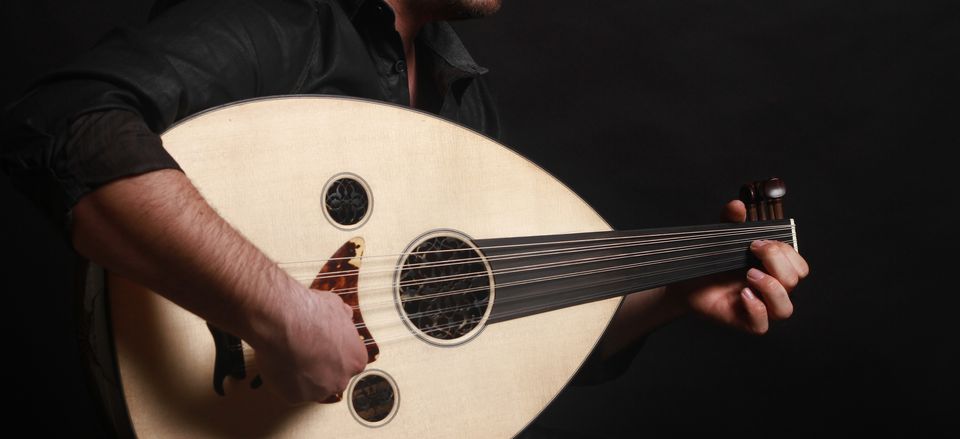  Traditional oud instrument 