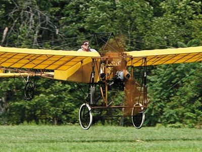 At Old Rhinebeck Aerodrome, Hugh Schoelzel channels Louis Blériot in the nation’s oldest flying aircraft.