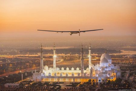 Solar Impulse on its first test flight over the Sheikh Zayed Grand Mosque in Abu Dhabi 