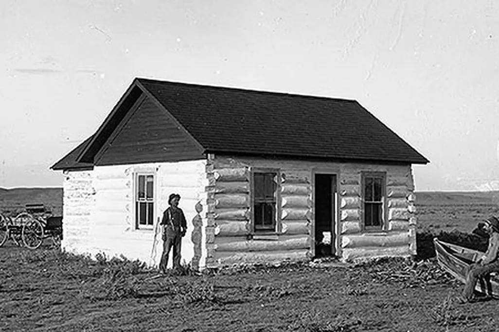 Jones shack along the Yellowstone