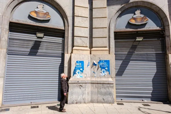 Italians and their coffee thumbnail