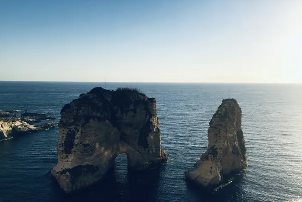 Raouche Rock: Beirut's Landmark Between Sea and Sky thumbnail