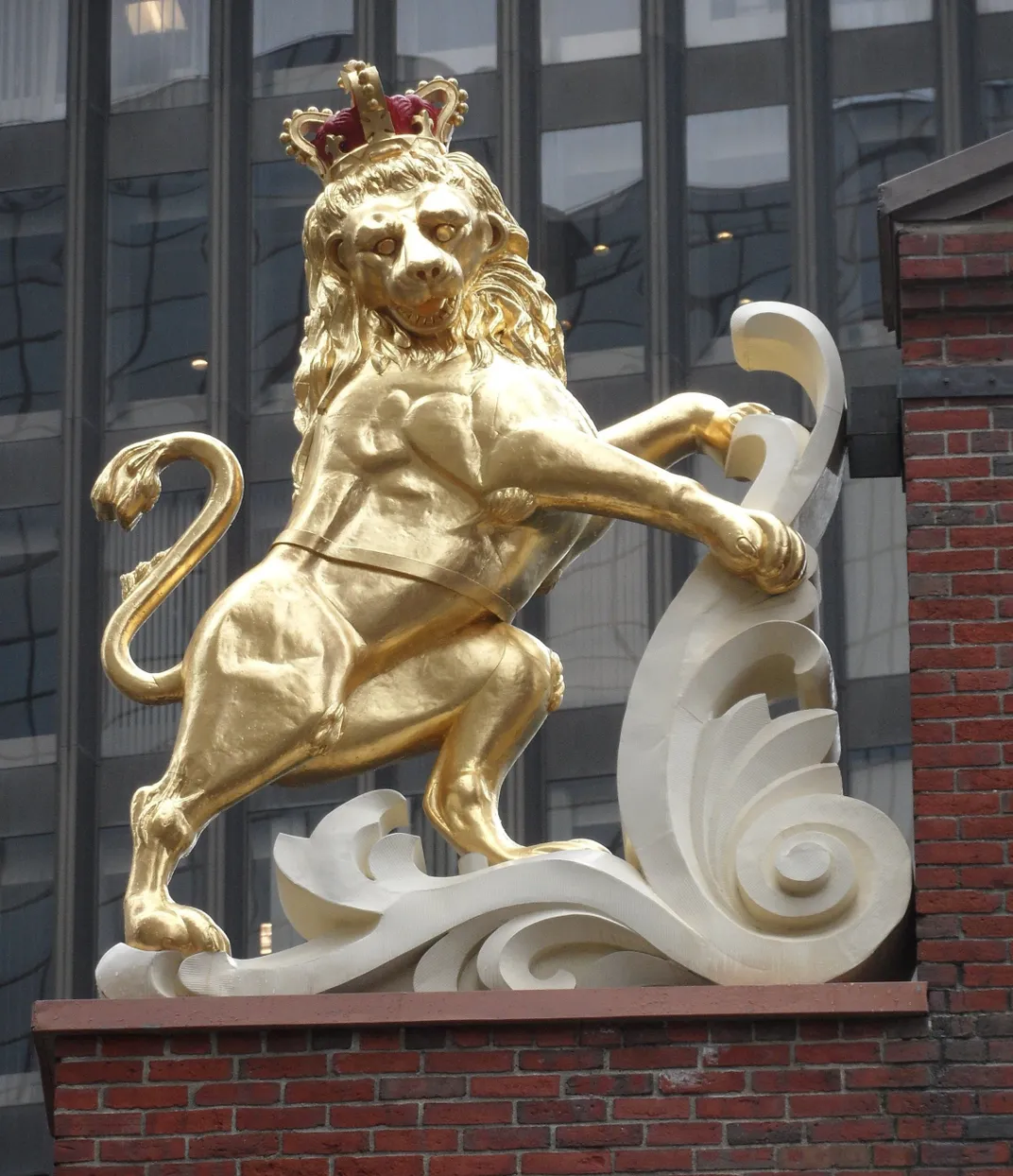 This statue at Boston's Old State House features a lion from George III's coat of arms.