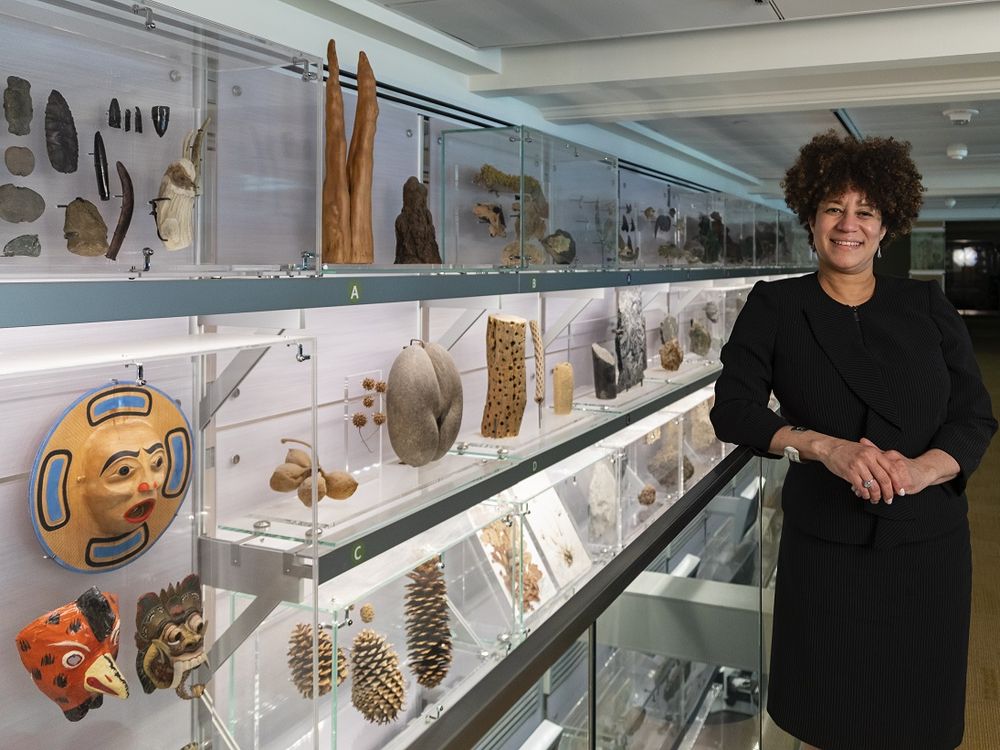 The Smithsonian’s National Museum of Natural History welcomes its new Head of Education, Outreach and Visitor Experience, Carla Easter. (James Di Loreto, Smithsonian Institution)