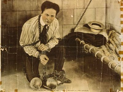 A relentless self-promoter, Houdini appeared in several films. Performing his daring escapes for the screen, he had hoped that he could slow down his packed schedule. His showmanship did not translate in film, and his movies proved to be failures. (Library of Congress)