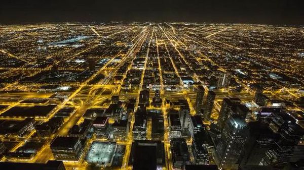 Preview thumbnail for Amazing Chicago Timelapse