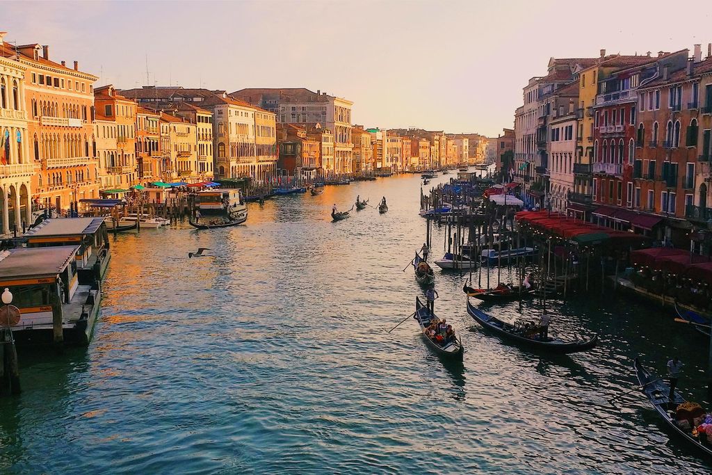 looking-at-the-grand-canal-of-venice-in-modern-times.jpg